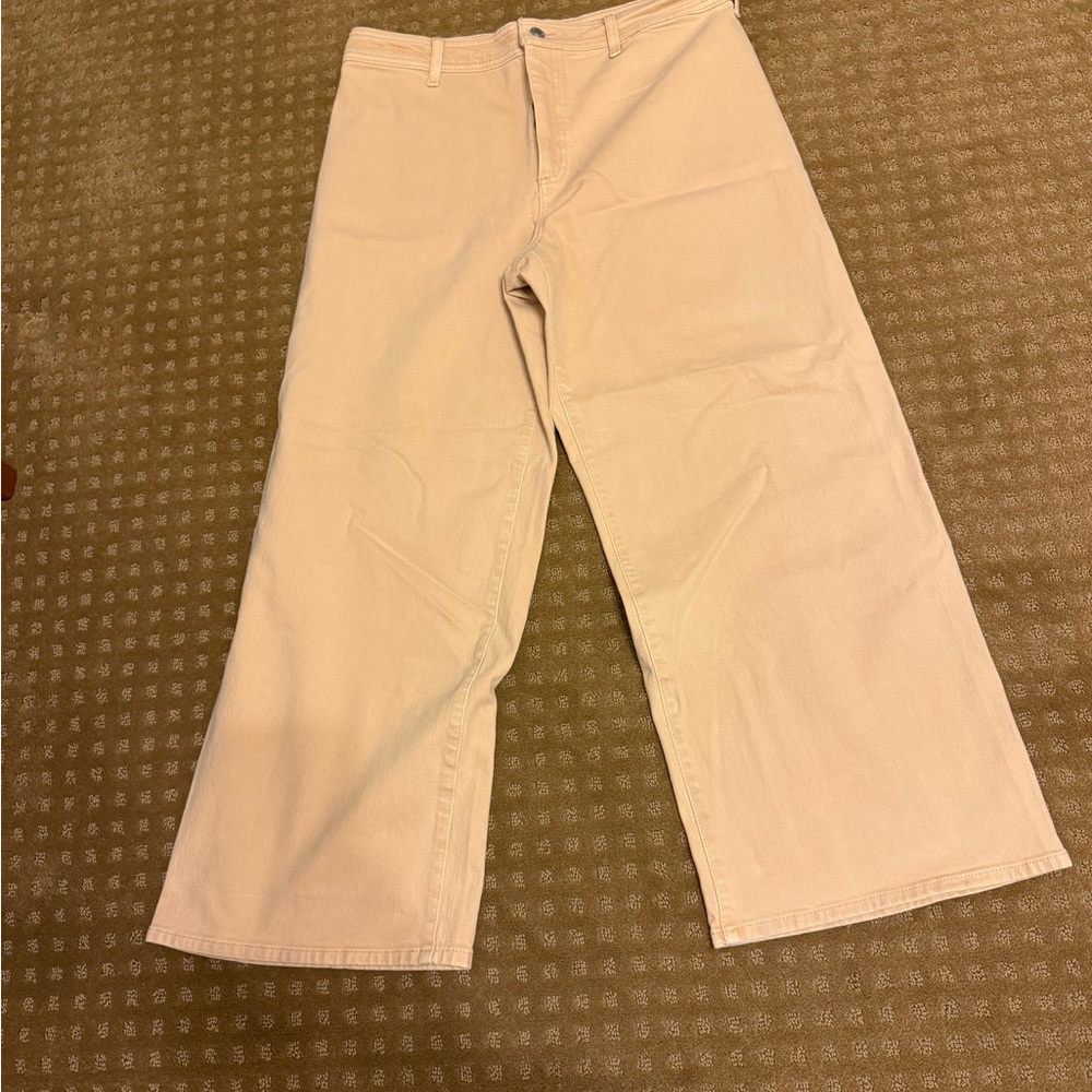 Universal Thread Women's Khaki Chinos